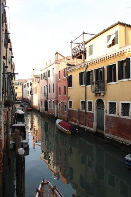 Erbe Canal View Private House Venedig Eksteriør billede