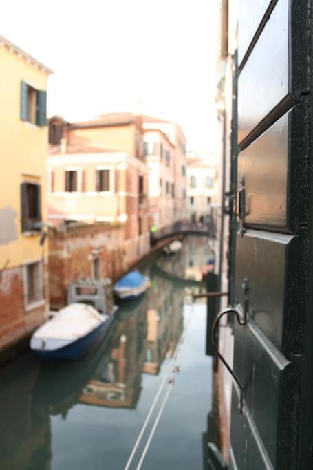 Erbe Canal View Private House Venedig Eksteriør billede